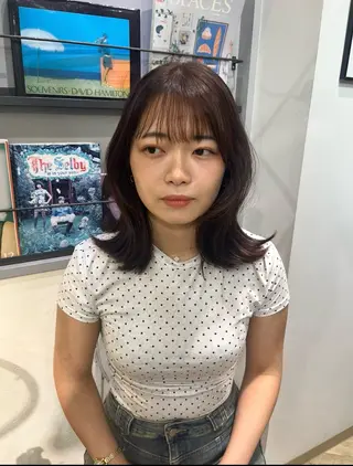 カラー 韓国アンニュイ/ アミのヘアスタイル