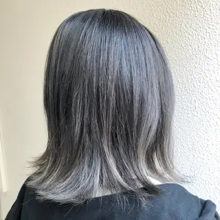 ミディアム カラー くまがい みゆ【edge.】のヘアスタイル