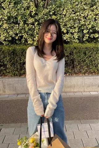 ミディアム カラー レイヤーカット/透明 感カラー/aikaのヘアスタイル