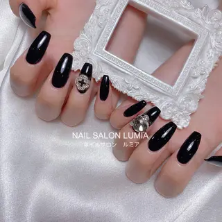 ネイル ネイルサロン ルミア Lumia 店長のネイルデザイン