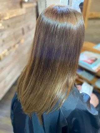 ロング 渋田 ゆかりのヘアスタイル