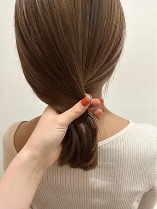 セミロング カラー ハシヅメ キョウカのヘアスタイル