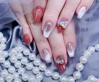 ネイル She   Nail所属・ISA_ BELLAのネイルデザイン