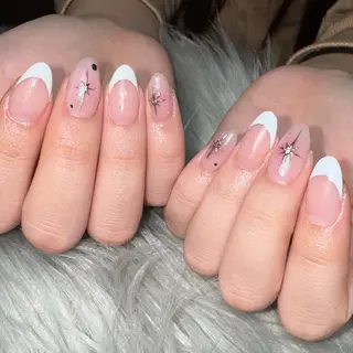 ネイル Feel ‪‪☺︎‬Yuriaのネイルデザイン