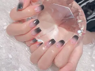 マツエク・マツパ ネイル アイブロウ Nail&eye Belire 新宿のネイルデザイン