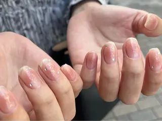 ネイル Momone ／渋谷／パラジェルのネイルデザイン