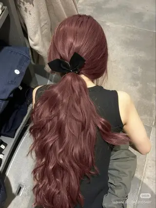 ロング 韓国風レイヤーカラー ライムのヘアスタイル