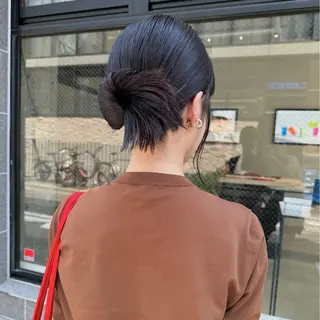 ミディアム ヘアアレンジ 🌐サトウ リョウ🌐のヘアスタイル