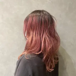 ロング カラー オタク特化美容師💟 チバコナツのヘアスタイル