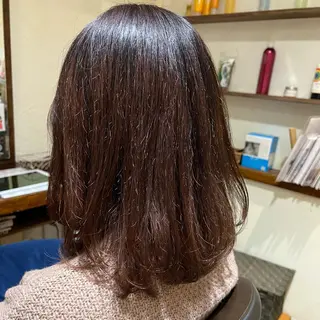 ミディアム chakura めいのヘアスタイル