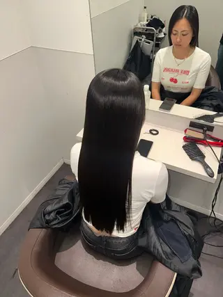 ロング 美髪特化✨ 伊織✨縮毛矯正✨のヘアスタイル