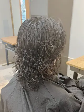 ミディアム 小野 ふみこのヘアスタイル