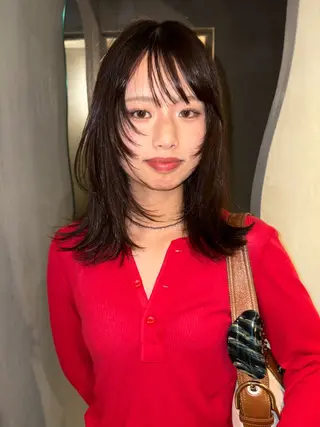 ミディアム マツイ モモノのヘアスタイル