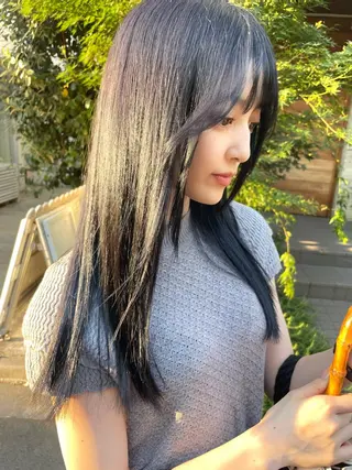 セミロング カラー 顔周りカット 【オノザワリョウ】のヘアスタイル
