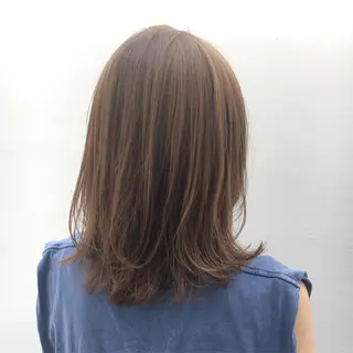 ミディアム 中川 結のヘアスタイル