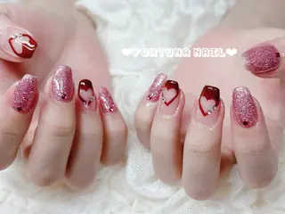 ネイル Nail •Head スパFortunaのネイルデザイン