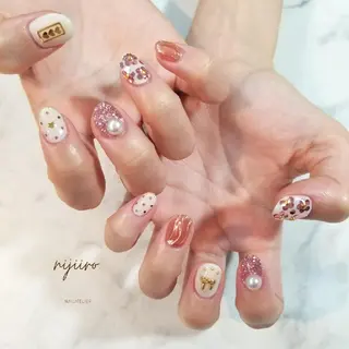 ネイル nijiiro🌈 サトウのネイルデザイン