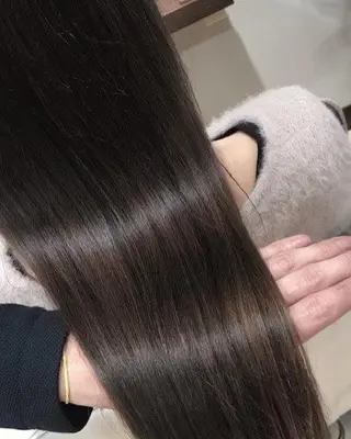 ロング カラー ケアに特化したサロン shinzaのヘアスタイル