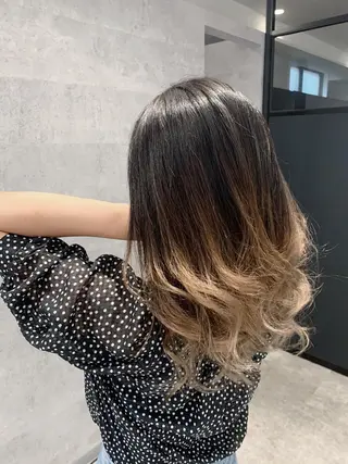 ロング カラー _WHITE 天神店 YUMEKA🐻のヘアスタイル