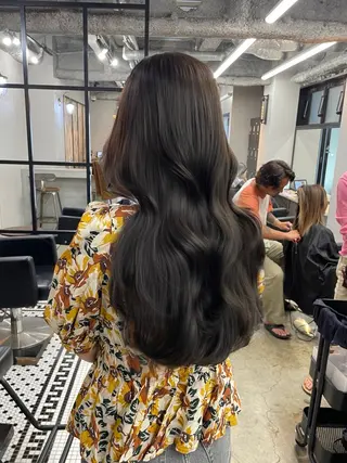 ロング カラー 新宿/韓国ヘア/ 髪質改善ストレートのヘアスタイル