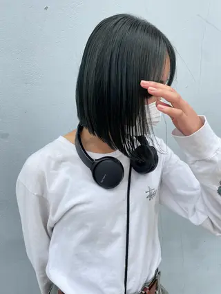 ショート カラー レイヤーカット🌿 ボブ🕊️ヒロキのヘアスタイル