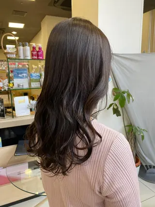 セミロング カラー 🩰 艶髪美髪 shiori🫧のヘアスタイル