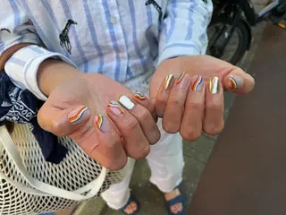 ネイル はばすみれ🎀ﾈｲﾙ 光ﾌｪｲｼｬﾙ ﾍｱのネイルデザイン