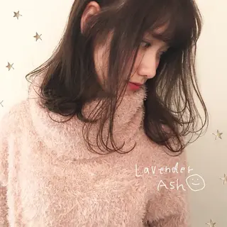 ミディアム カラー 市川 千夏のヘアスタイル