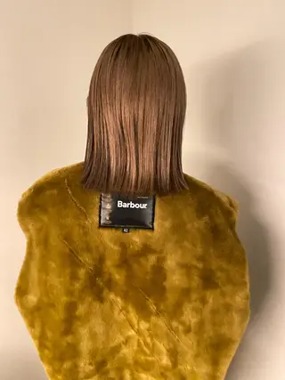 ミディアム 薄暮 マツイ レンのヘアスタイル