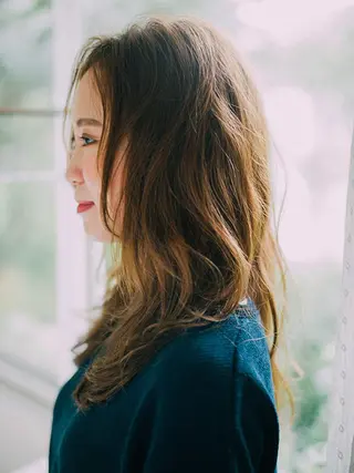 セミロング Conforto店長 渡邊のヘアスタイル