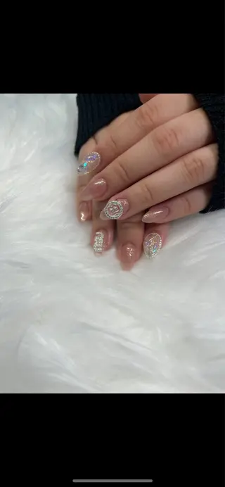 ネイル 鈴木 愛のネイルデザイン