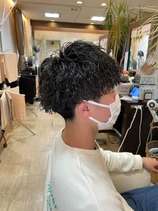 ミディアム パーマ メンズ メンズパーマ 赤司 泰樹のヘアスタイル