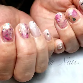 ショート ネイル 土居 夏美/束感マツエクのマツエク・マツパデザイン