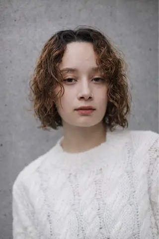 ミディアム 透明感カラー🐾 Riona🎀のヘアスタイル