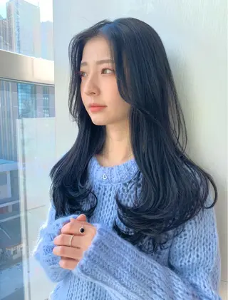 ロング カラー ヘアアレンジ 貴方以上に貴方の髪を 想う🌕野口昴夢のヘアスタイル