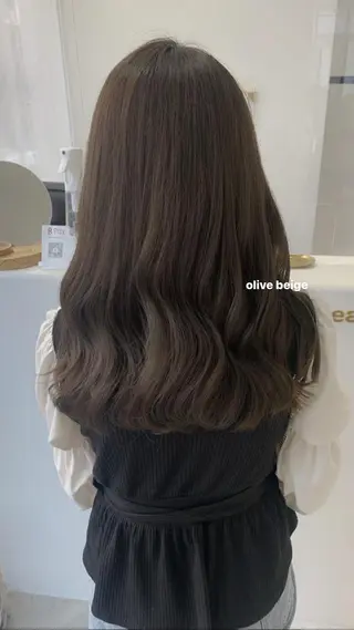 ロング カラー ブリーチなしWカラー ／レイヤー🎀マリノのヘアスタイル