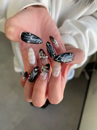 ネイル VENUS BELT AYAKAのネイルデザイン