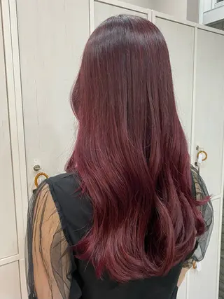 ロング カラー 水瀬 咲夏のヘアスタイル