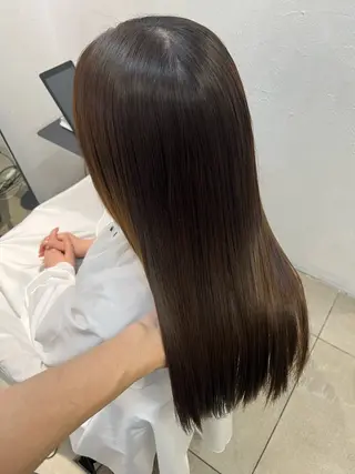 ロング カラー 赤み消しカラー/ ナチュラル/トモキのヘアスタイル