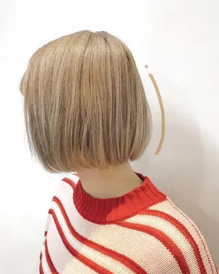 ショート カラー ヘアアレンジ 高橋胡桃🪽 ディレクターのヘアスタイル