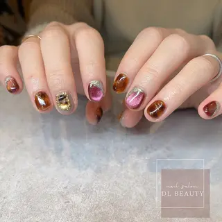 ネイル .. momoko🕊のネイルデザイン