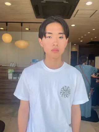 メンズ うる艶レイヤーカット hinakoのヘアスタイル