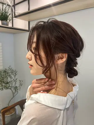 ヘアアレンジ 暖色カラー 奥村陽花のヘアスタイル