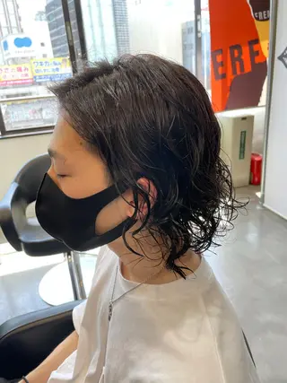 ミディアム パーマ 小川 舜人のヘアスタイル