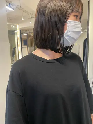 ショート カラー センターパート/ 暖色カラーayuのヘアスタイル