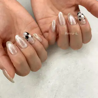 ネイル 本田 レイナ （ネイリスト）のネイルデザイン