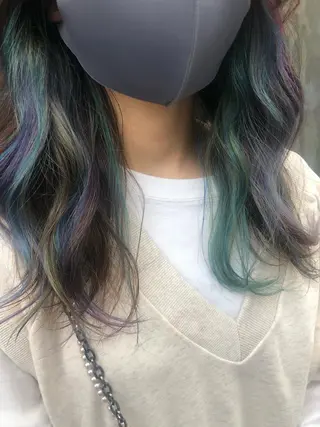 セミロング カラー 原宿サロン代表 デザインカラー伊藤卓のヘアスタイル