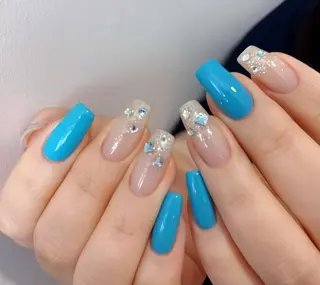 ネイル Pure&Rich Nailのネイルデザイン