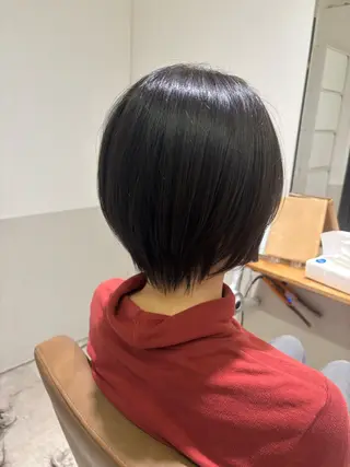 ショート 🥇赤み消しカラー／ 髪質改善の匠🥇のヘアスタイル