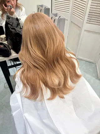 セミロング ケアブリーチ🌟 ♢WATARU♢のヘアスタイル